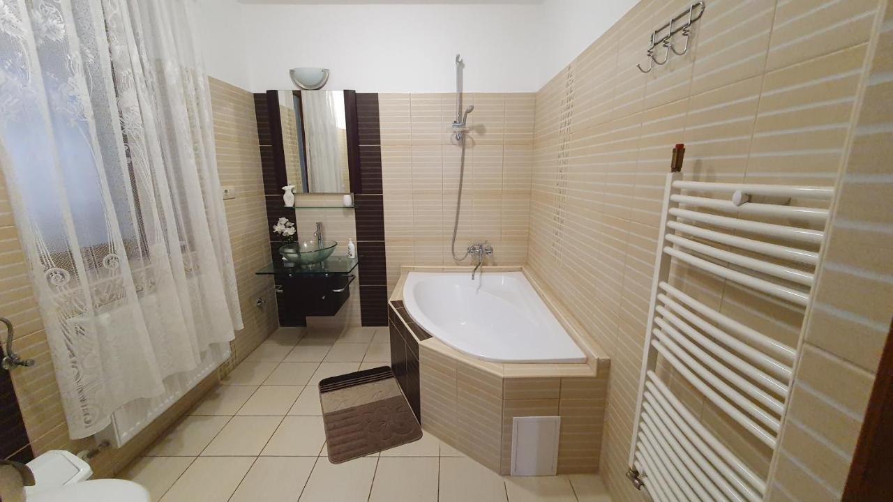 Kekszilva Vendeghaz Hotel Pap ภายนอก รูปภาพ